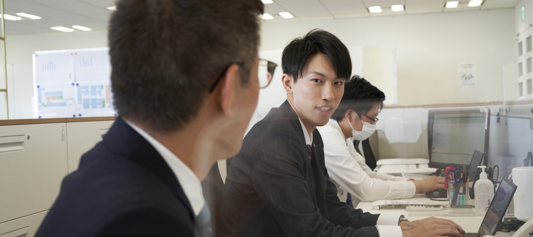 証券準備室 兼 ファイナンス事業部 横内 斗季