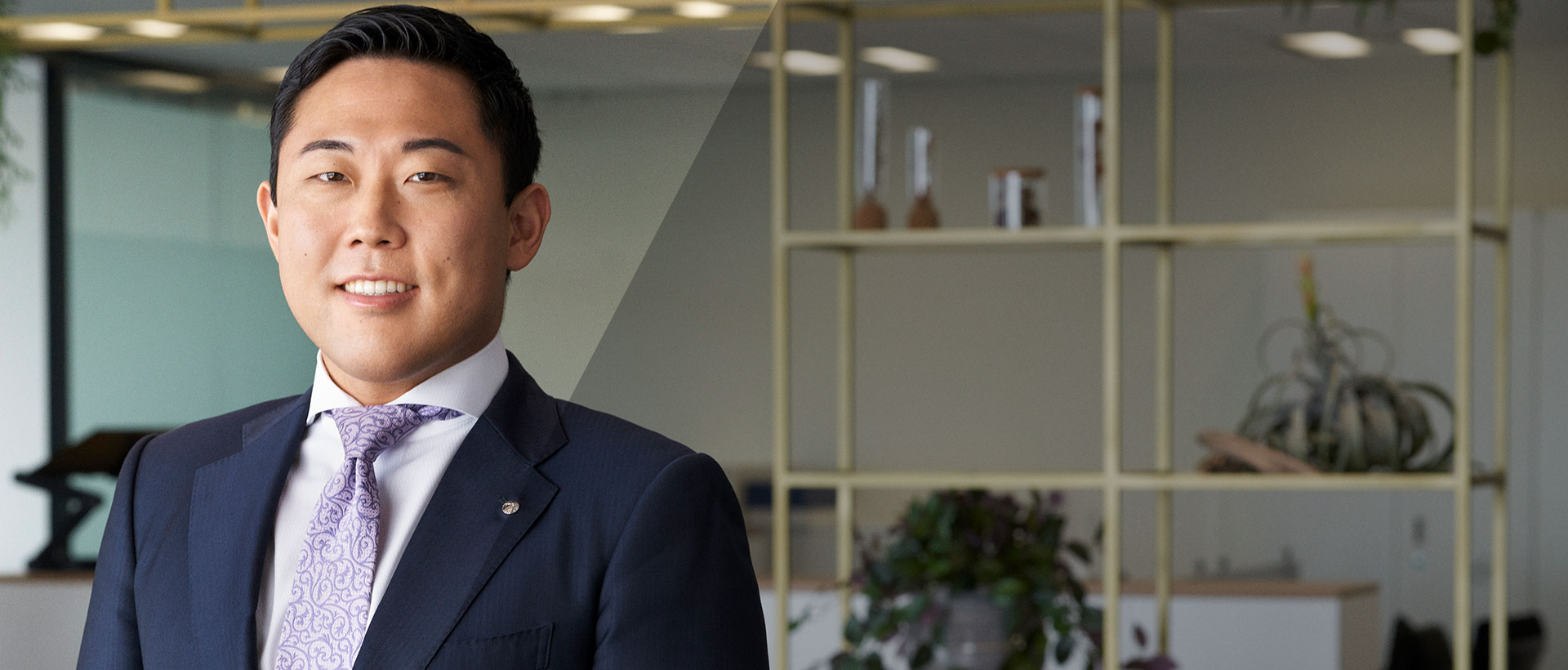 コンサルティング事業部 課長 小川 啓介